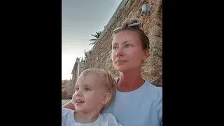 Мария Миронова наслаждается природой со своим годовалым сыном.  Новые видео 2021