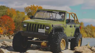 Axial SCX6 Fall Beach Crawl!    4K