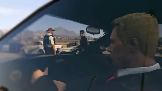 Donald Trump plays GTA RP but he interrupts the cops and takes over... (Voice Trolling)