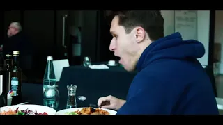 Chiellini eats with Chiesa- Juventus all or nothing documentary