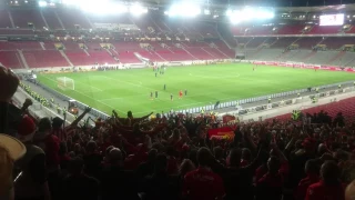 Nach Stuttgart-Pleite! Union-Fans feiern 10 Minuten lang ihr Team im leeren Stadion