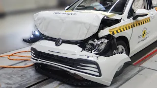 Volkswagen GOLF 8 Crash Test