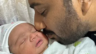 Nandri yesuvae with baby Ben | Sam Moses | dad singing | Trinita Sam #baby #benaiah