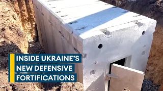 Ukraine builds miles of frontline trenches and bunkers to repel Russian army