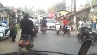 Road traffic in Calangute, Goa | Городской траффик в Калангут, Гоа