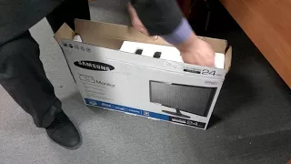 Розпакування Монітор 24" Samsung S24D300HS з Rozetka.com.ua