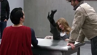 It's not an «S» 'Man of Steel' Behind The Scenes [+Subtitles]