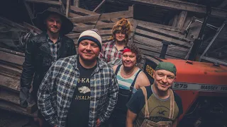 Steve 'n' Seagulls Streaming Thunder Live Stream on Friday May 15th