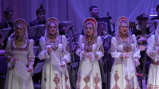 "Воронежские девчата"    "На Руси никогда не умолкнут гармони"