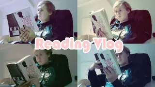 Reading vlog ! ~ Concert, loads of work, and slow reads