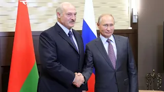 Слабкий Лукашенко здає Білорусь Росії, – експосол про підписання країнами 28 союзних програм