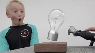 What's inside a Levitating Light?