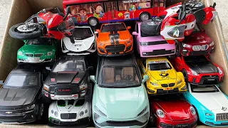 Review model CARS, Lamborghini, Mini EV, BMW, RAM, Nio es6, Rolls Royce, Porsche, Taxi.