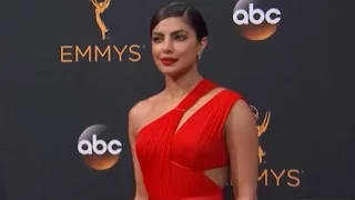 2016 Emmy Awards FASHION HIGHLIGHTS