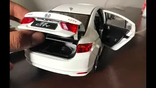 Diecast Unboxing-2015 Honda City(white) 1/18 Diecast Paudi Models