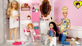 Familia Roberts Rutina de Mañana en Casa de muñecas Barbie