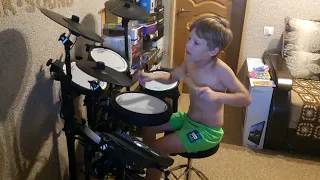 Megadeth Symphony of Destruction drum cover by 7 y.o.