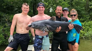 Catfish Noodling! Illinois Boys came down to Grab some Fish with us in Alabama! PART 1