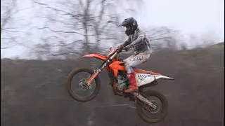 Gopro; 2 tours Hirson  ( pit bike factory ) -250 ktm