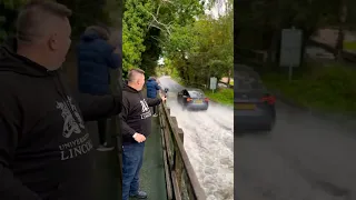 Tesla vs Water Splash in FLOOD