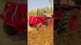 mahindra 585 XP plus ❤❤ on 3mb plough