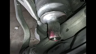 Mercedes GLK 350 4Matic X204 - removing and installing front axles (both left and right)