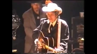 Bob Dylan It’s Alright, Ma I’m Only Bleeding Brighton England 4 May 2002