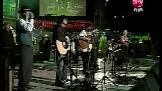 INTI ILLIMANI & LOS BUNKERS - La Exiliada del Sur [ Festival del Huaso de Olmué - 2006 ]