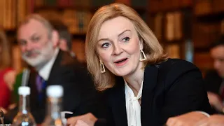 Liz Truss reverses her public sector pay policy