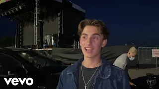 Johnny Orlando - Everybody Wants You (Behind The Scenes)