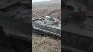 Боец ВСУ показал трофейные БМП-3 и БРЭМ-1! APU fighter showed captured BMP-3 and BREM-1!