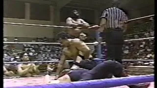 WWC: Texas Hangmen vs. Invader #1 & El Bronco #1 - Lumberjack Match (1991)