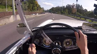 Austin Healey 100 6 Driving