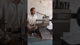 Lathe machine mechanical engineering #pakistan #latheoperator #lathework #workshop #workout