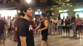 Break Dance Street Popping in Barcelona - A night at La Rambla