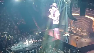 Light Side of The Ring: Seeing Tim McGraw in Concert. Montreal. (May 02nd/ 2024)