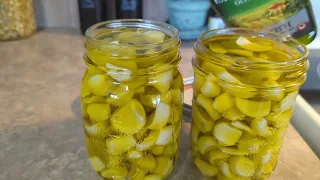 Preserving Garlic So Easy!!