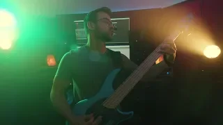 How to get crushing bass tones with Neural Parallax | Jacob Umansky