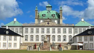 Fredensborg Palace (Slot) & Gardens -  Denmark (Danmark)