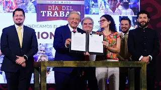 Firma del Decreto de creación del Fondo de Pensiones para el Bienestar. Conferencia presidente AMLO