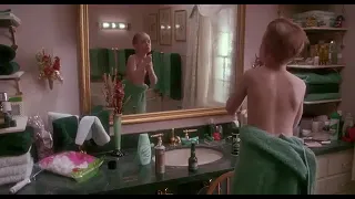 Home alone (1990) - Kevin washes up scene
