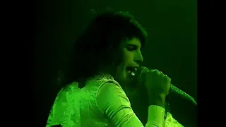 Queen - Ogre Battle (Live at the Hammersmith Odeon 1975)