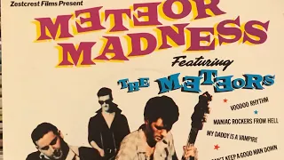 The Meteors - My Daddy Is A Vampire