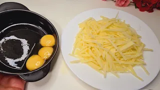 Add Eggs With Potatoes its so delicious, Simple Breakfast Recipe, Healthy Breakfast Recipe.