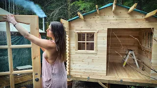 OFF GRID LIVING | WE CATCH & GROW OUR OWN FOOD | BUNKIE LOG CABIN Roof w/ Chainsaw Mill - Ep. 128