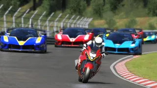 Suzuki Hayabusa 2022 vs Ferrari FXX-K EVO Corse Clienti 2018 at Nordschleife