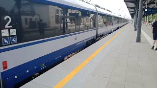 Odjazd pociągu IC 1422 Pilecki z Zawiercia