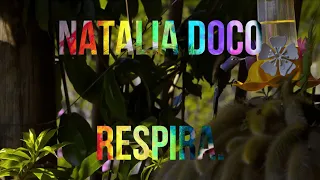Natalia Doco - Respira (Lyrics / Letra)