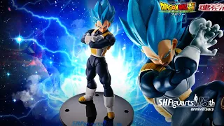 S.H. Figuarts 15th Anniversary VEGETA Super Saiyan God Super Saiyan