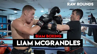 Liam McGrandles Muay Thai Pad Work | Siam Boxing | RAW ROUNDS